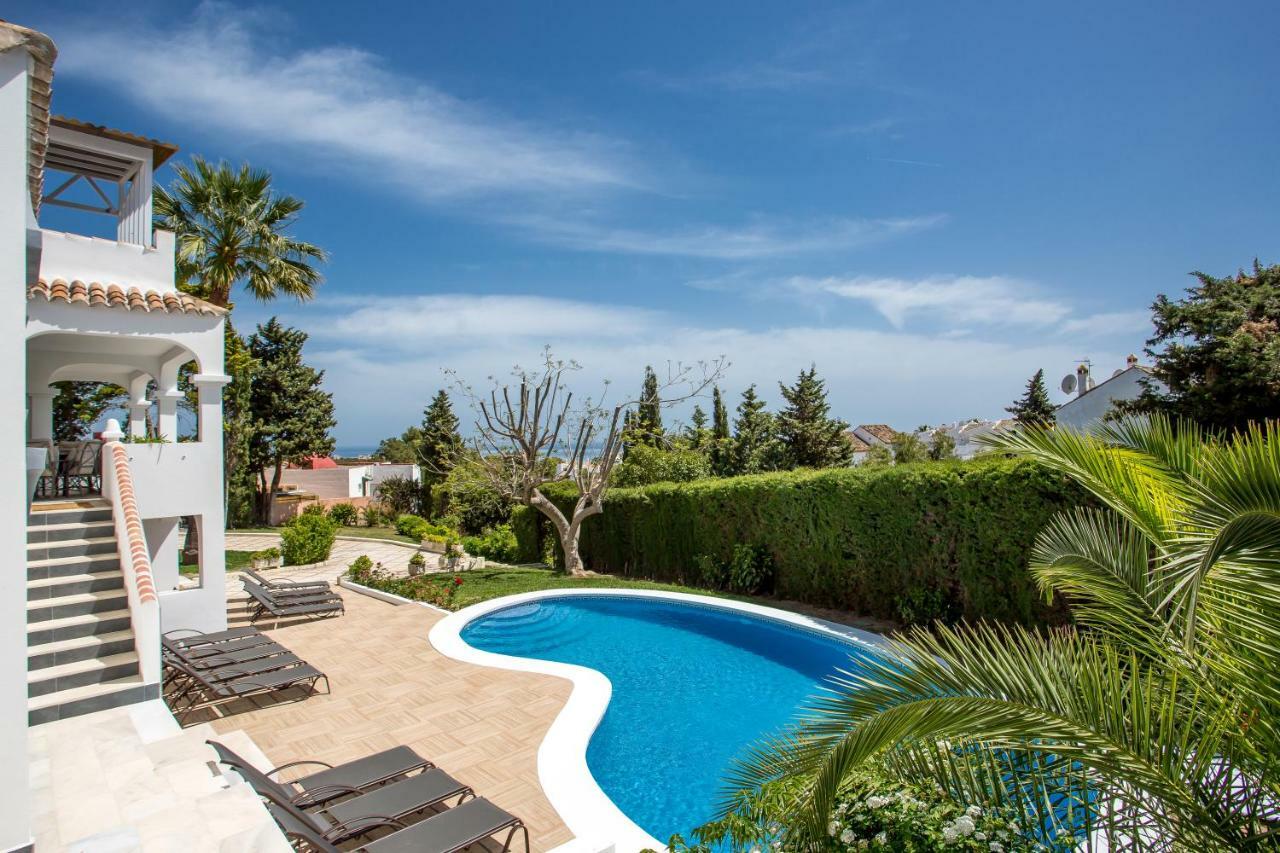 Luxury Villa Marbella With Nice Garden, Pool And Jacuzzi By Varenso Holidays Εξωτερικό φωτογραφία