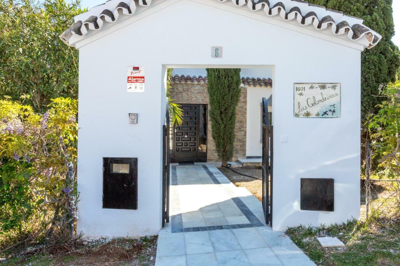 Luxury Villa Marbella With Nice Garden, Pool And Jacuzzi By Varenso Holidays Εξωτερικό φωτογραφία