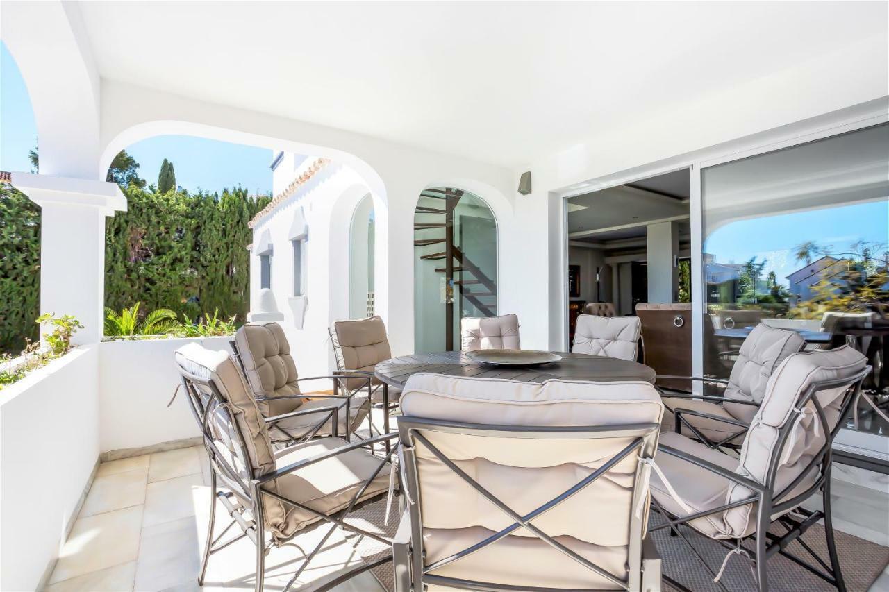 Luxury Villa Marbella With Nice Garden, Pool And Jacuzzi By Varenso Holidays Εξωτερικό φωτογραφία